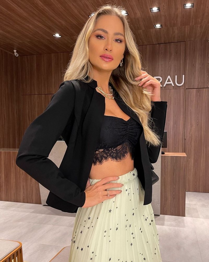 Cropped-Preto-M3424018-2