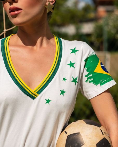 T-Shirt Retilínea Brasil Off White