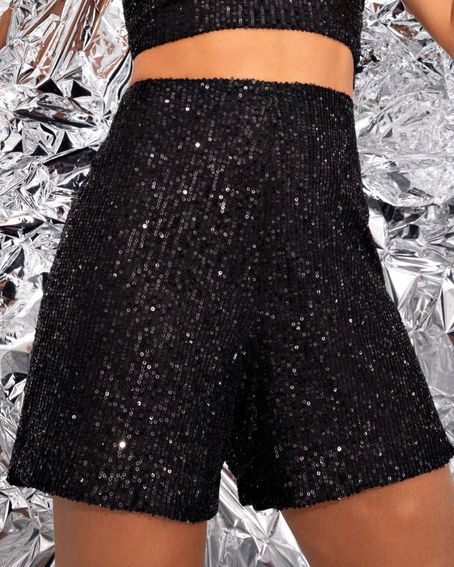 Short Paetê Preto