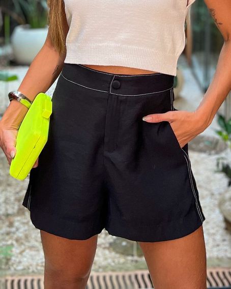 Short Pesponto Preto