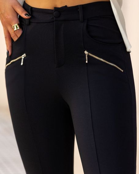 Calça Skinny Montaria Preta