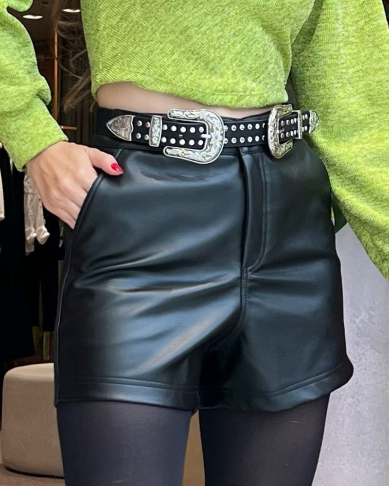 Short-Preto-M4119023-2-1