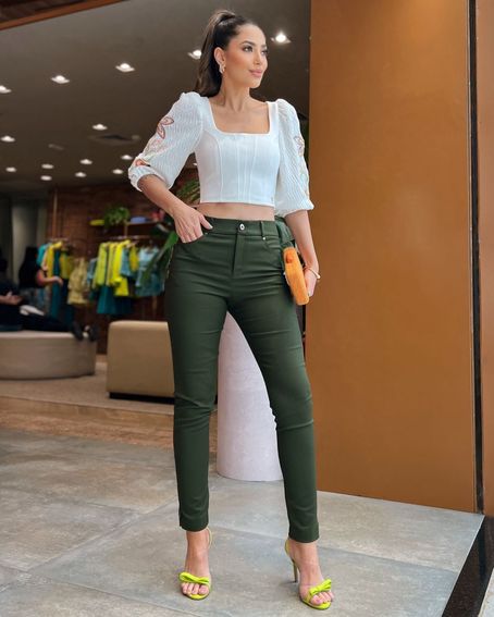 Calça Skinny Five Pockets Verde Musgo