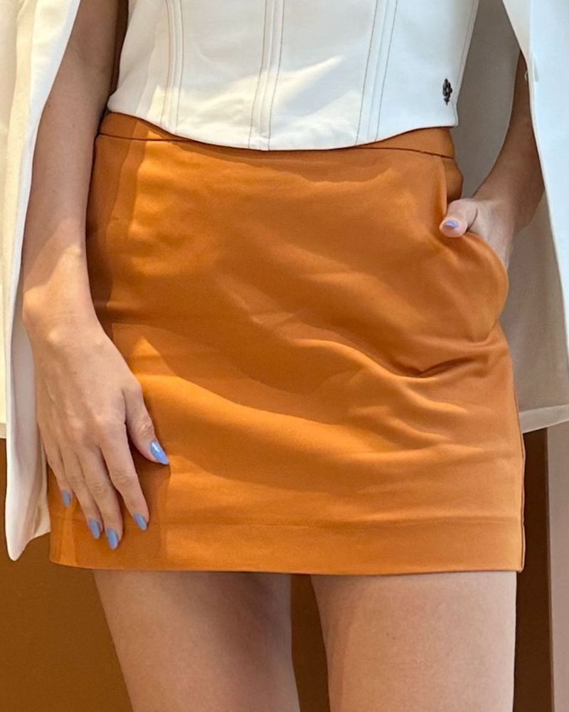 Short-Saia-Camel-M4220012-1