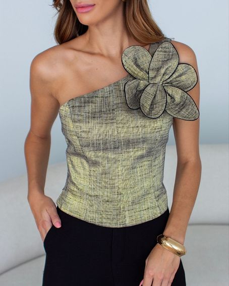 Top Linho Lurex Assimétrico Dourado