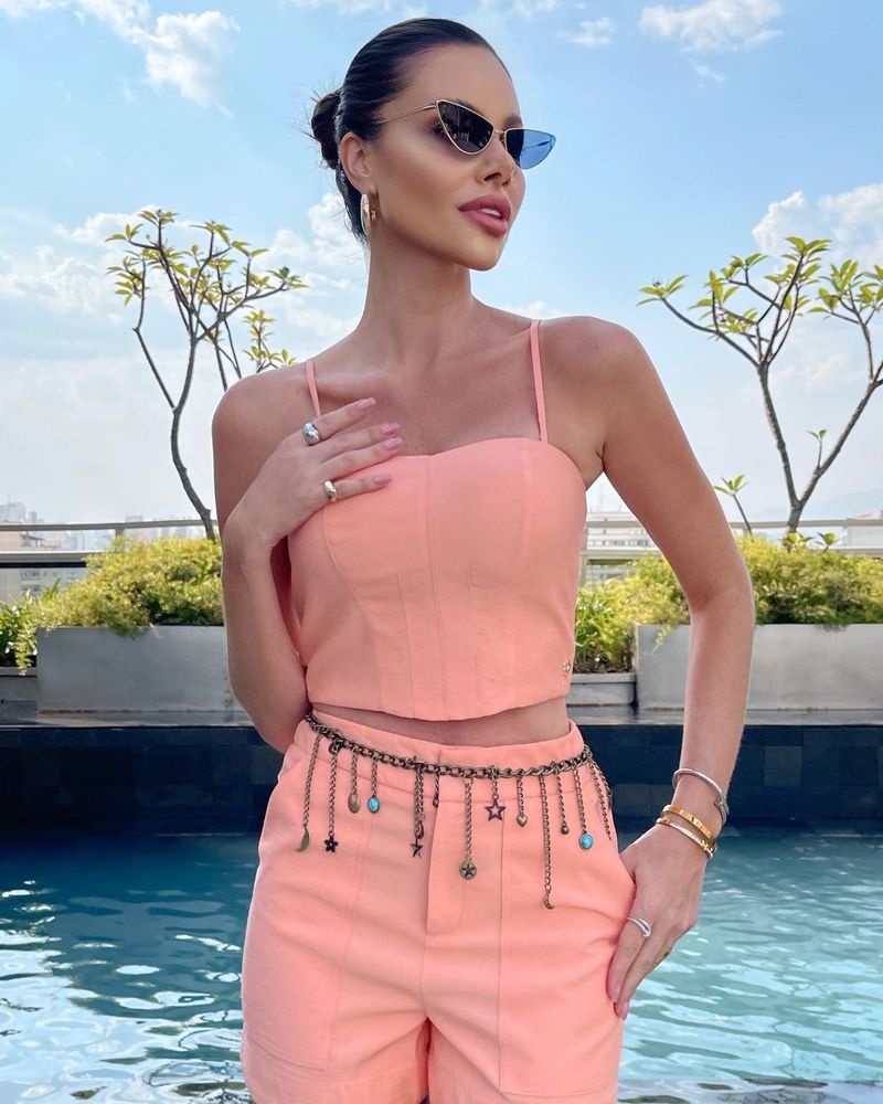 Top-Coral-M4224104-1