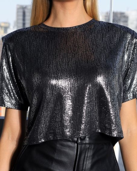 T-Shirt Cropped Malha Foil Preta