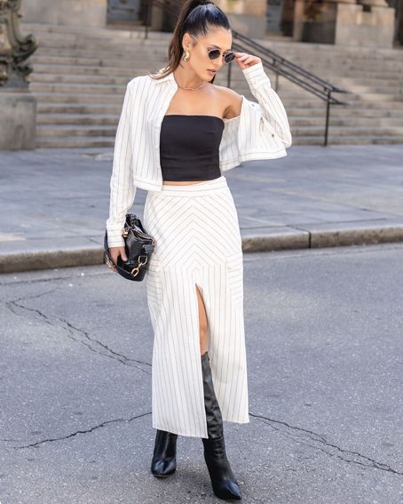 Saia Midi Bordada Risca Off White
