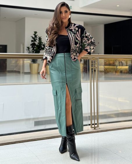 Saia Midi PU Cargo Verde