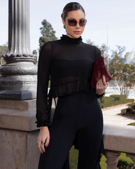 Blusa Capa Preta