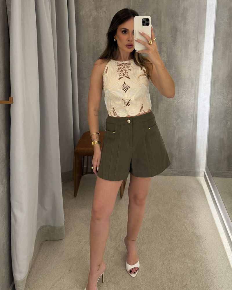 Short-Saia-Pespontos