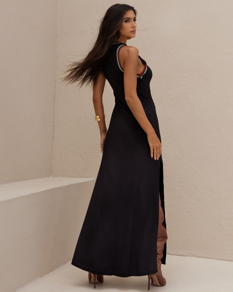 Vestido-Canelado-Retilinea