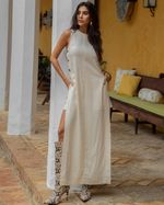Vestido-Aberturas-Laterais