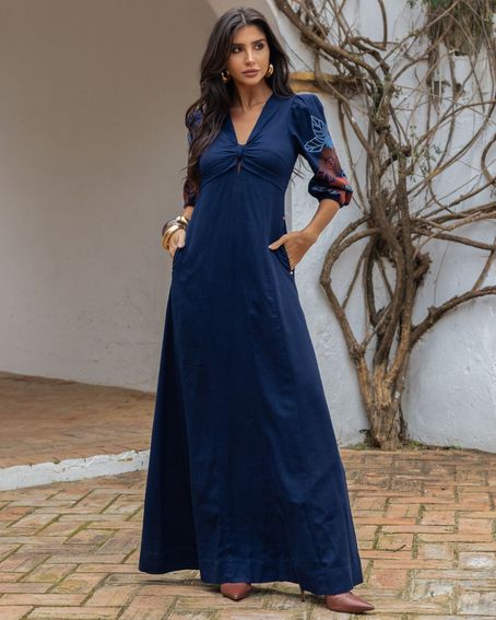 Vestido Amarração Bordado Marinho
