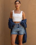 Short-Jeans-Abertura-Lateral