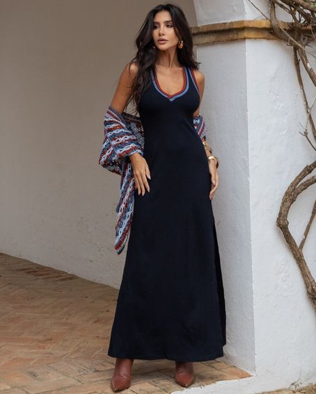 Vestido Canelado Retilínea Preto e Azul