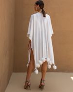 Poncho-Tricot-Pom-Pom
