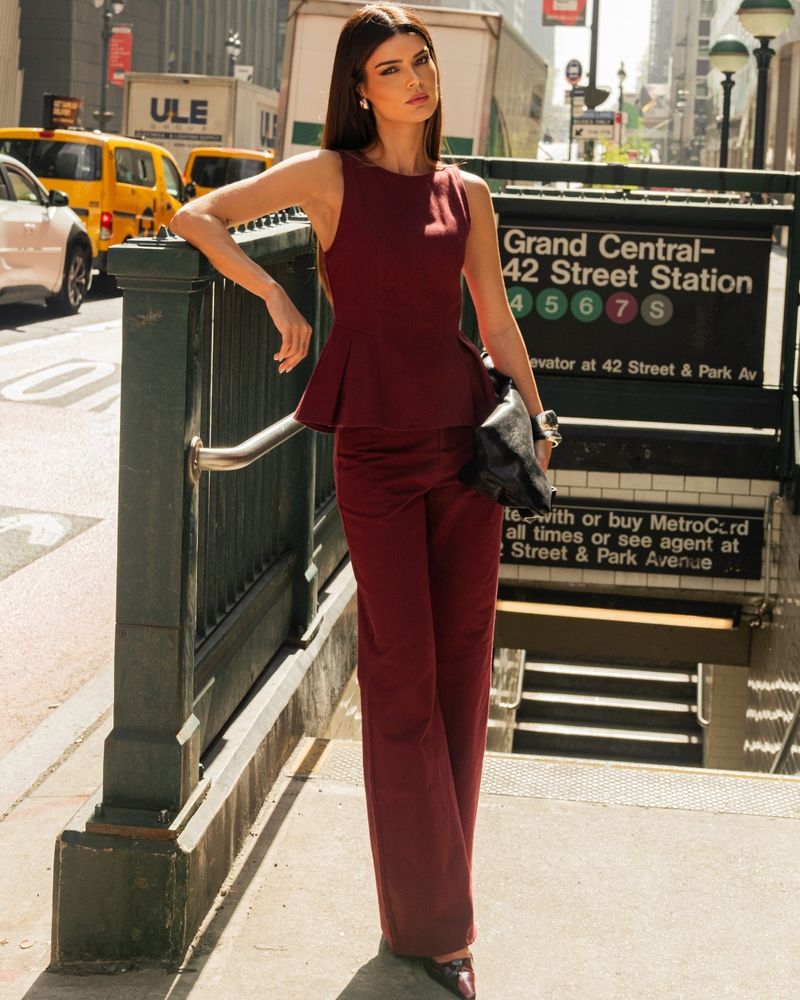 Regata-Sarja-Peplum