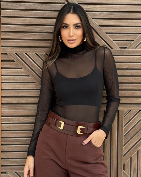 Blusa Tule Rolê Preta