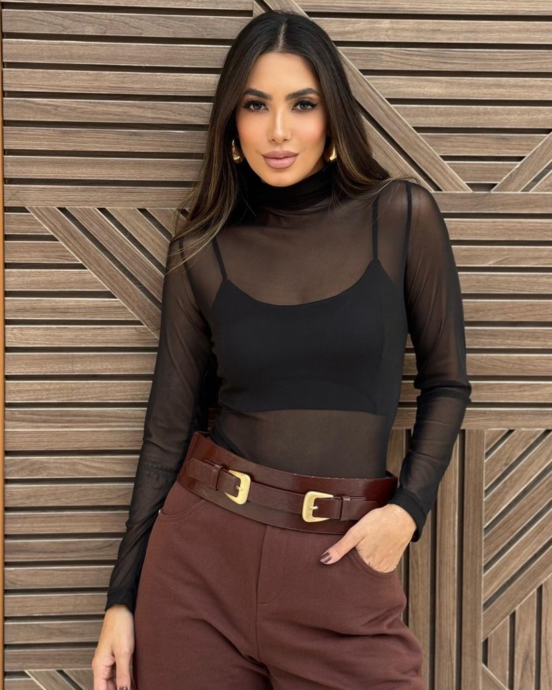 Blusa-Tule-Role