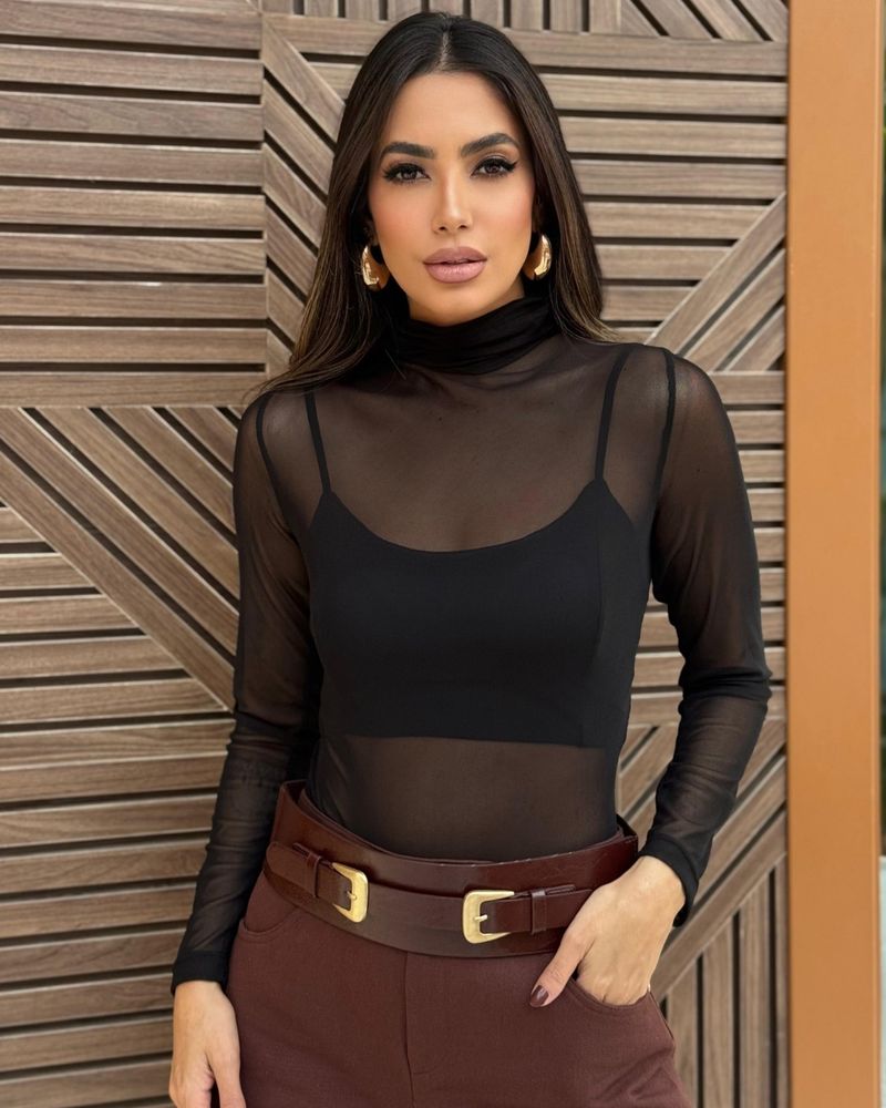 Blusa-Tule-Role