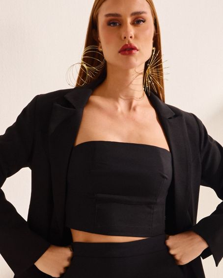 Top Tomara que Caia Preto