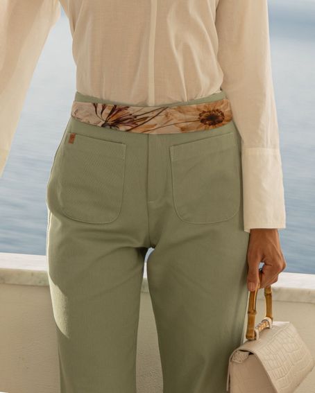 Calça Sarja Bolsos Frente Verde Menta