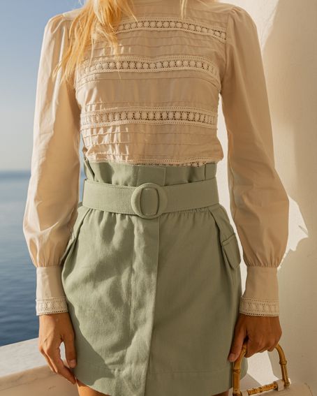 Blusa Entremeio Guipir Areia