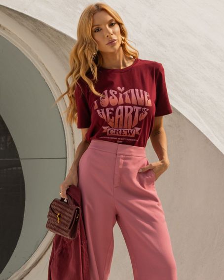 T-Shirt Positive Hearts Vinho Berry