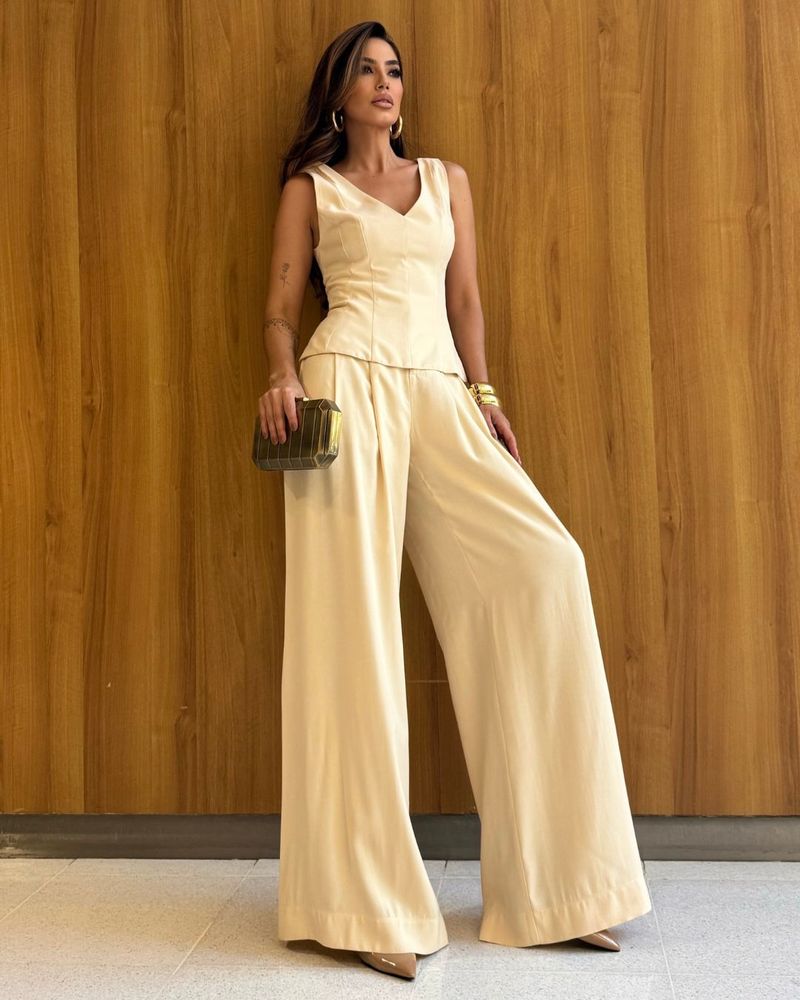 Colete-Peplum