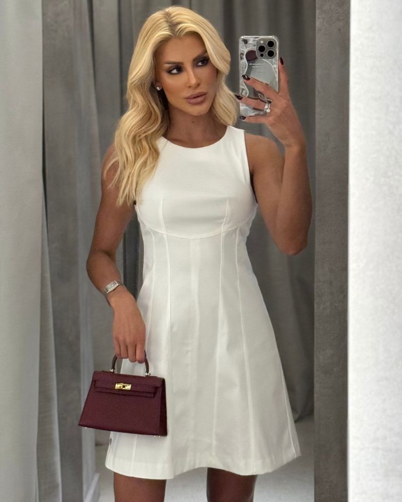 Vestido-Recortes-Peplum