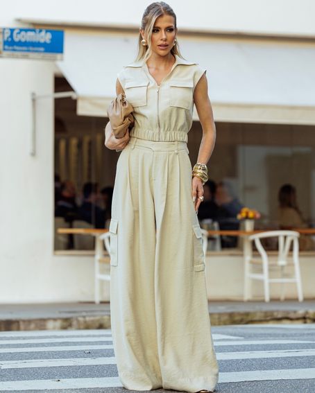 Calça Pantalona Bolsos Bege