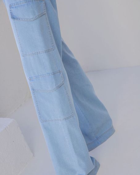 Calça Bolso Cargo Jeans