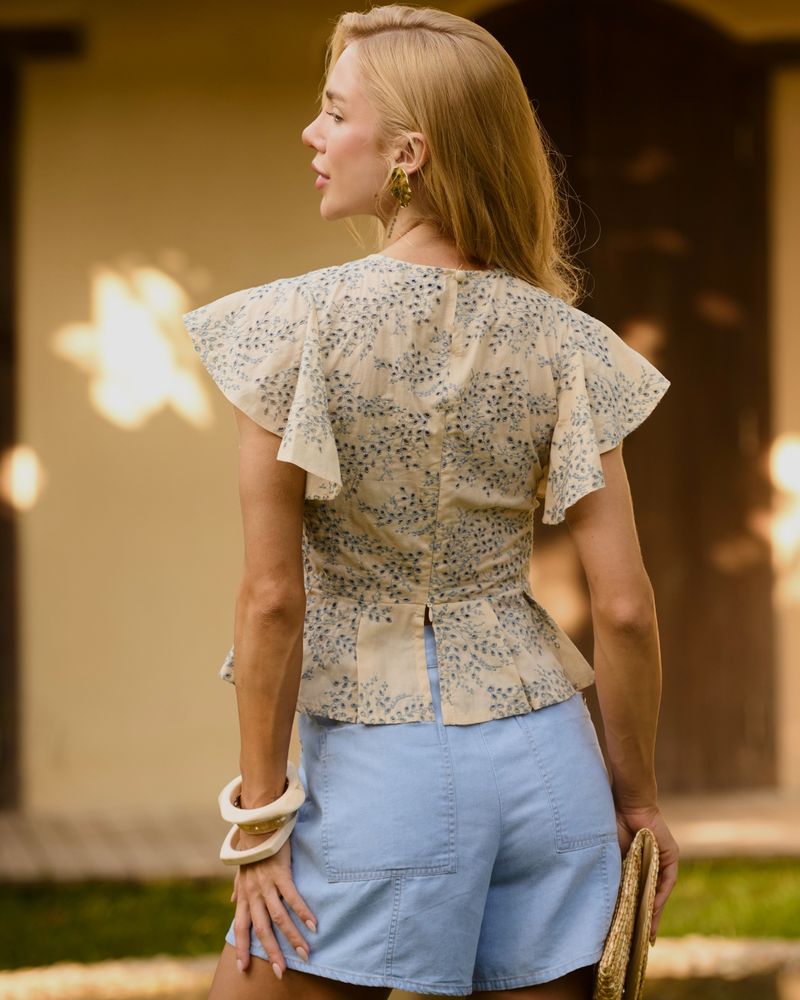 Top-Peplum-Pregas
