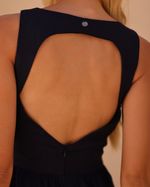 Vestido-Decote-Quadrado