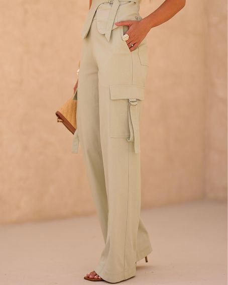 Calça Bolsos Fivelas Verde Menta