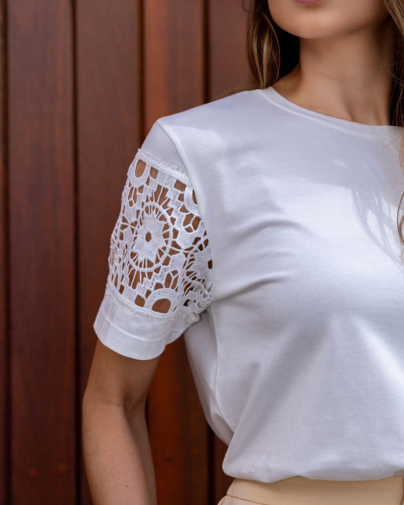 T-Shirt-Details-Rendas