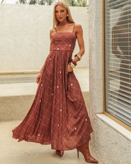 Vestido Xadrez Jardim Secreto Marrom Avelã