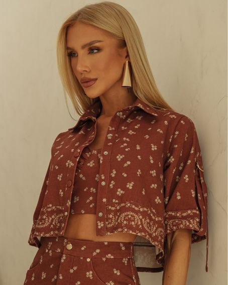 Casaqueto com Martingale Liberty Avelã