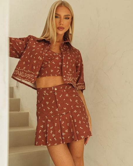 Casaqueto com Martingale Liberty Avelã